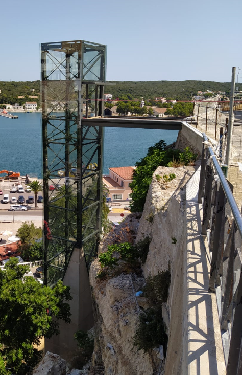 Ascensor Panorámico Puerto de Mahón (Menorca)