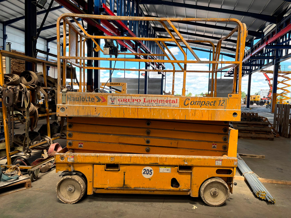 Elevadora compact 12